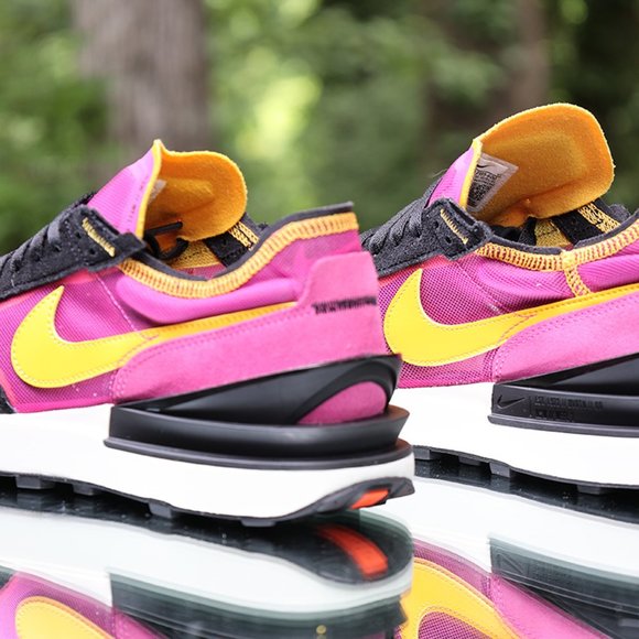 Nike Waffle One Active Fuchsia Men’s Size 10.5 main image 8